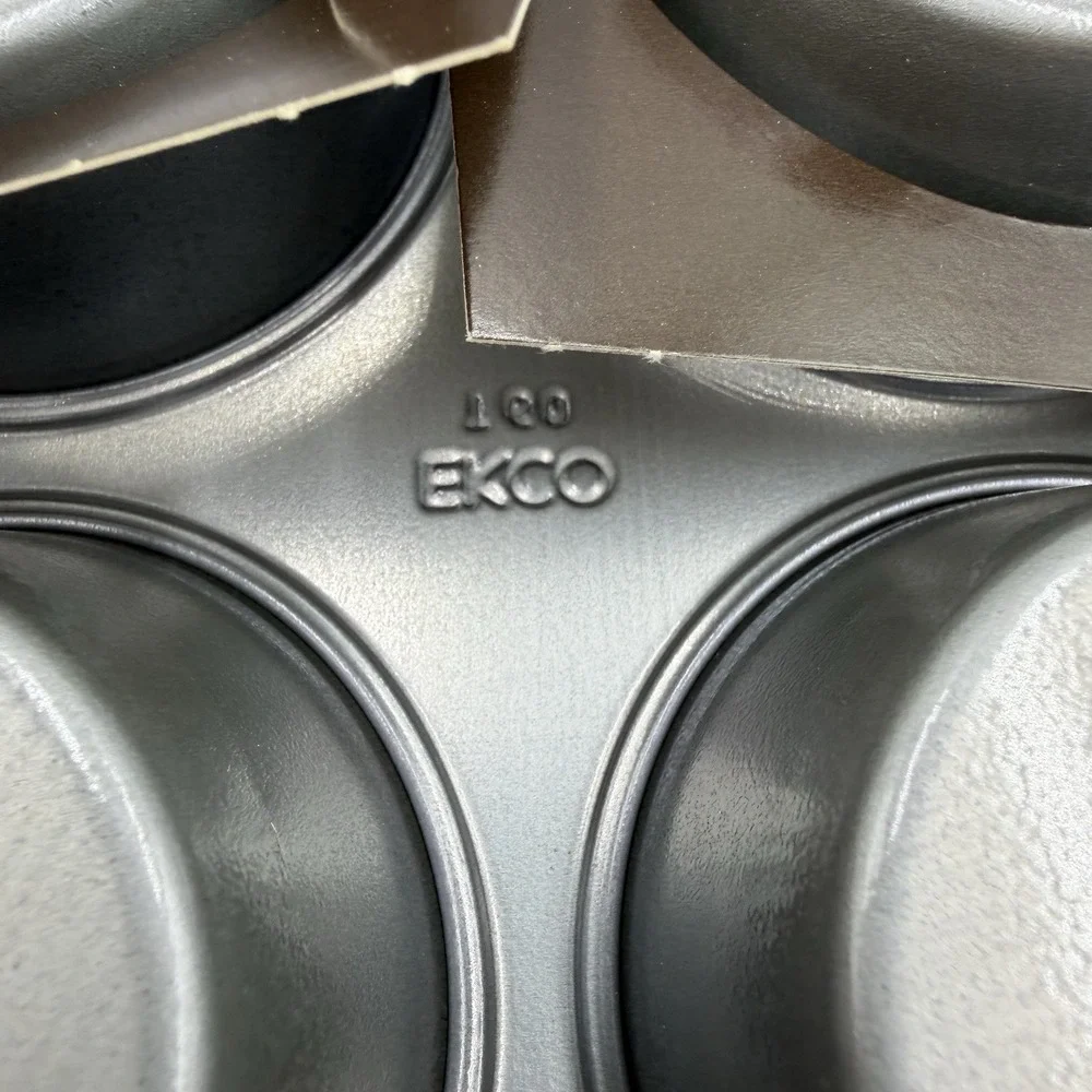 Vintage EKCO Baker's Secret 6 Cup Muffin Pan Nonstick USA NOS Shortcakes